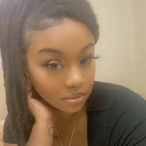 Meet your Posher, Marsharel